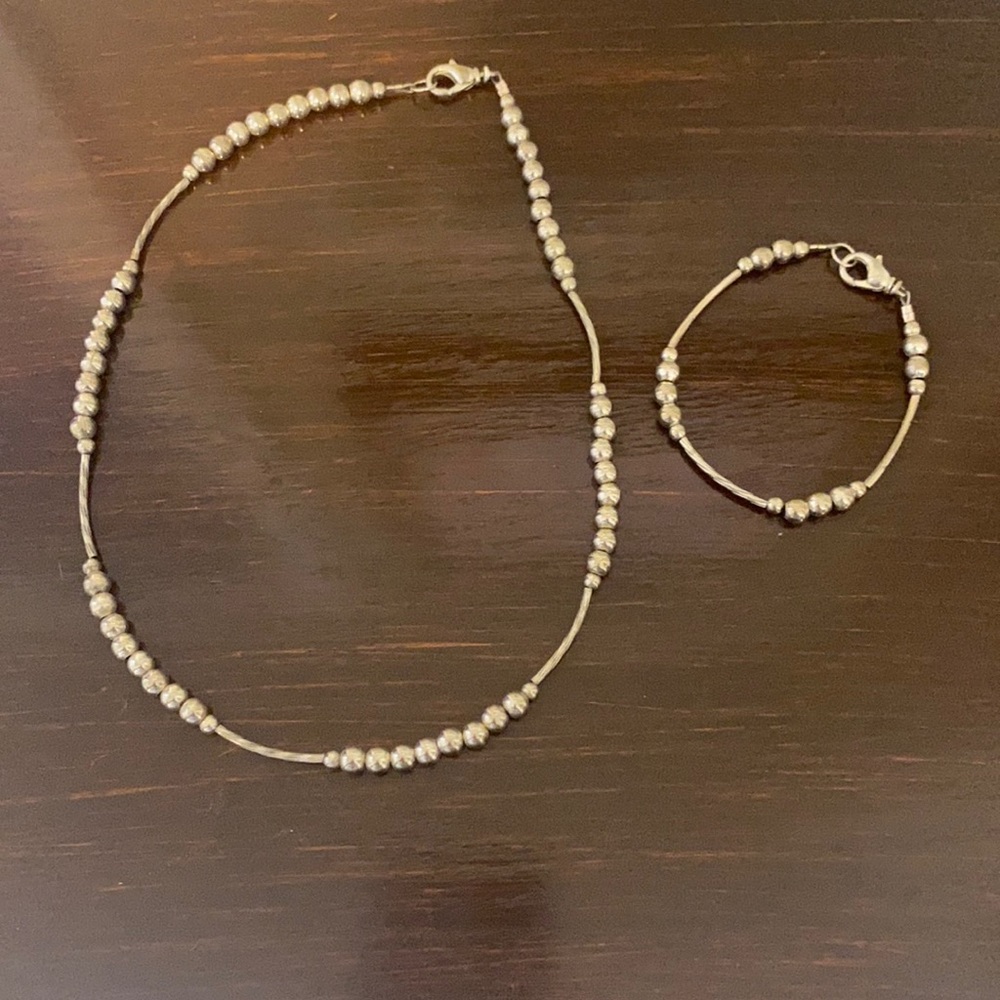 Matching Necklace & Bracelet